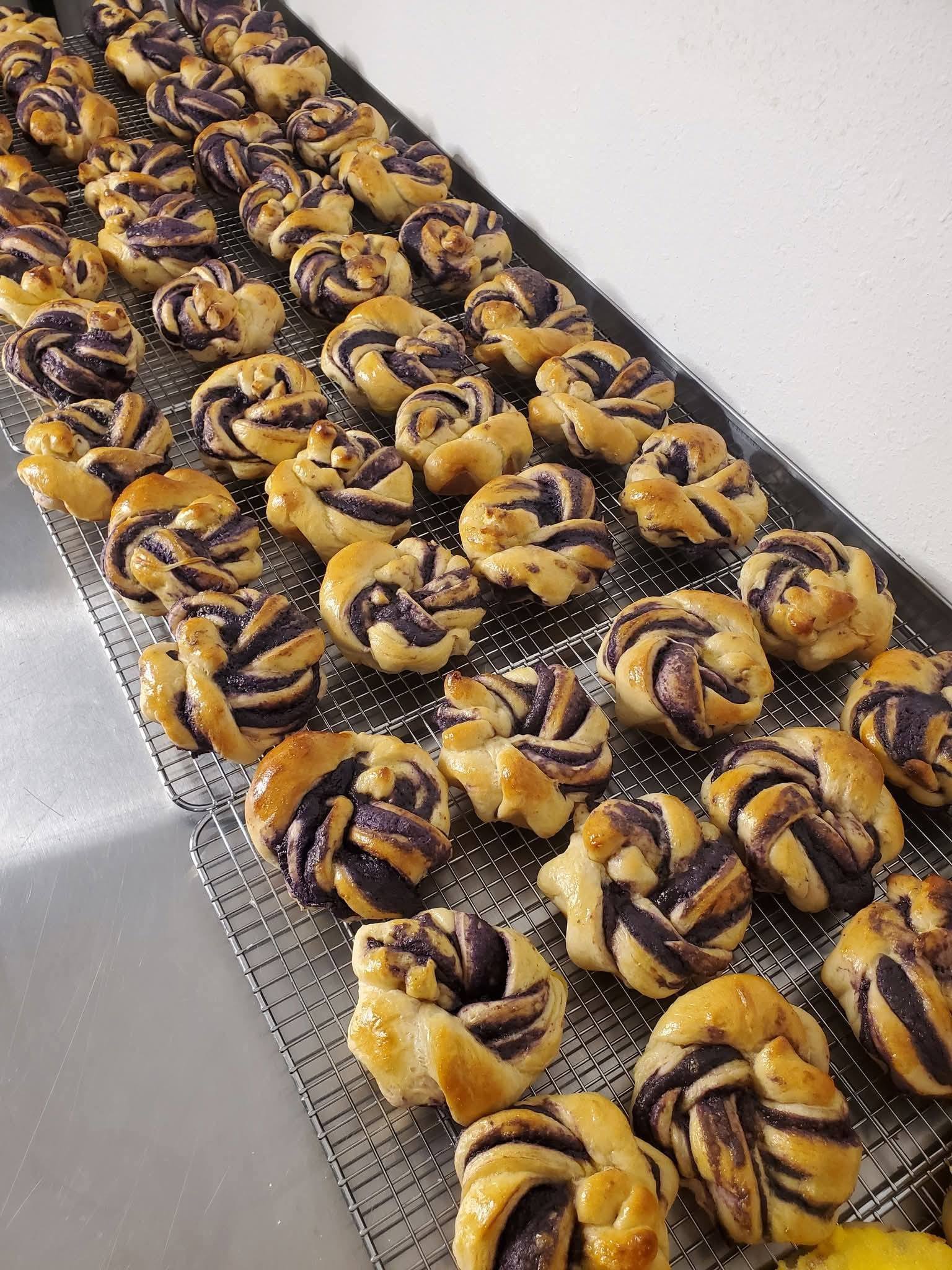 Ube Rolls